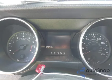 2018 Ford Mustang Ecoboost Premium z USA, uszkodzony, nr VIN 1FATP8UH8J5142453